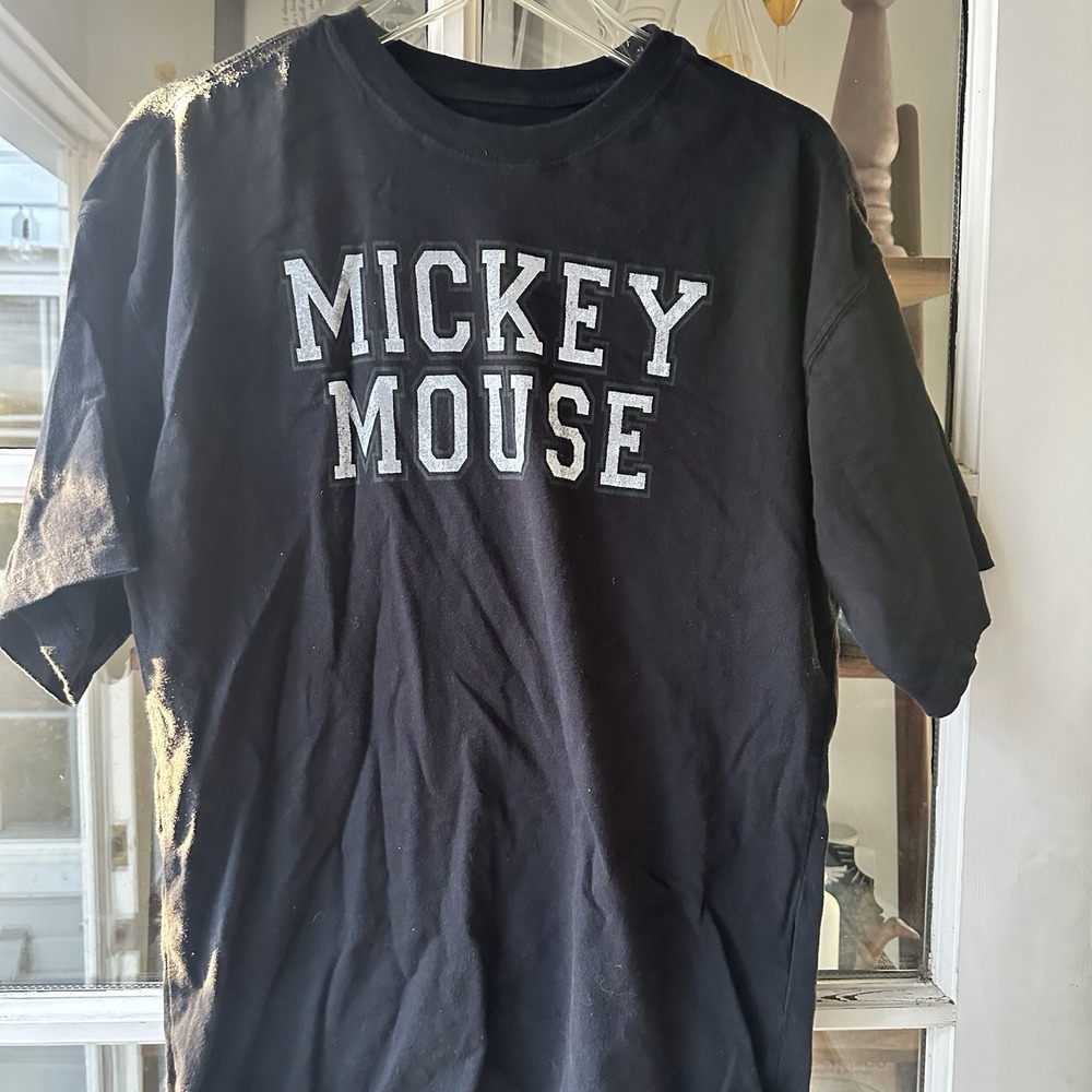 Disney Mickey Mouse 1928‎ Men's T-Shirt SZ S Black Disneyland Vacation